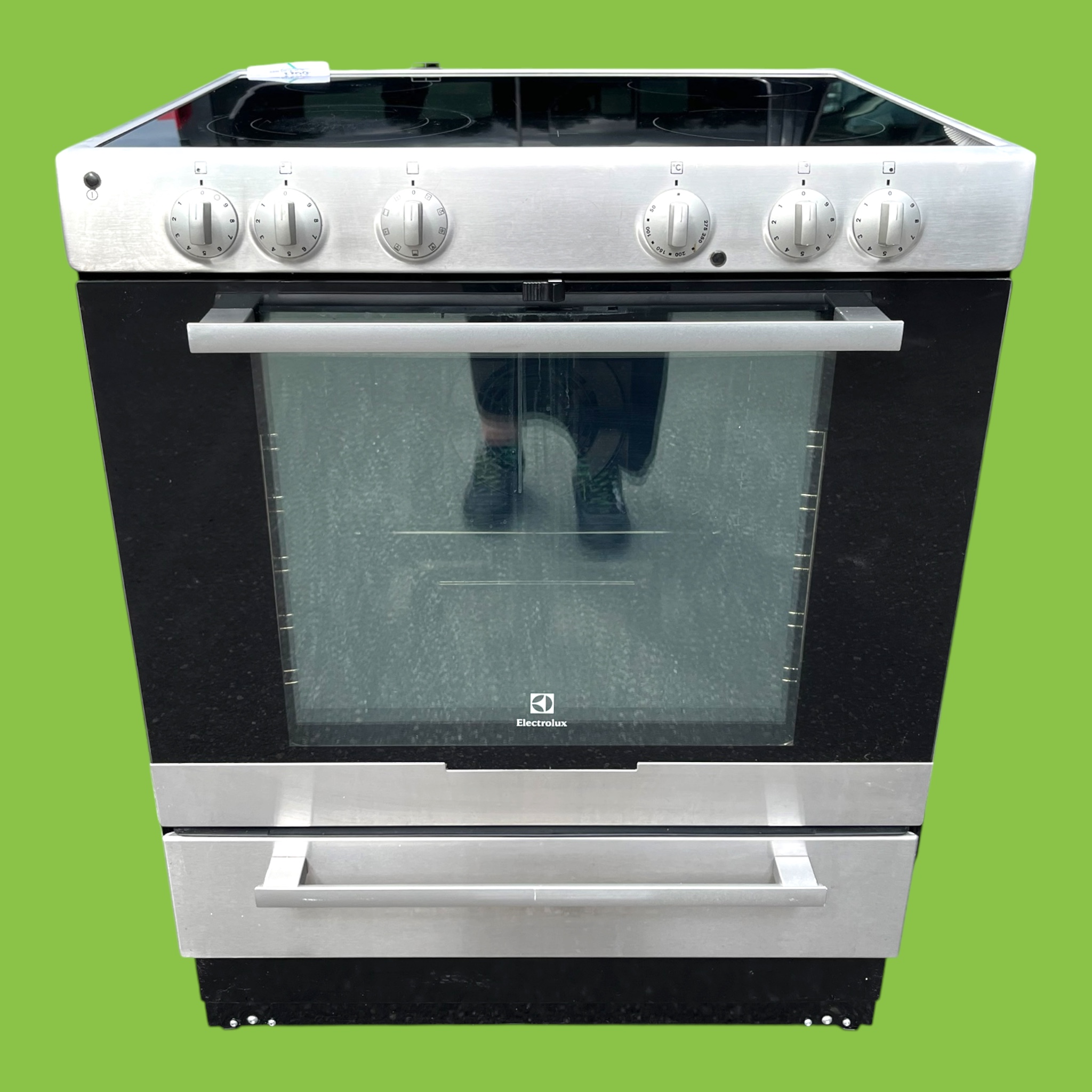 Photoroom_20260810_154211 Spis 400 V 70 cm Rostfritt Electrolux EKC7051BOX - Bild 1