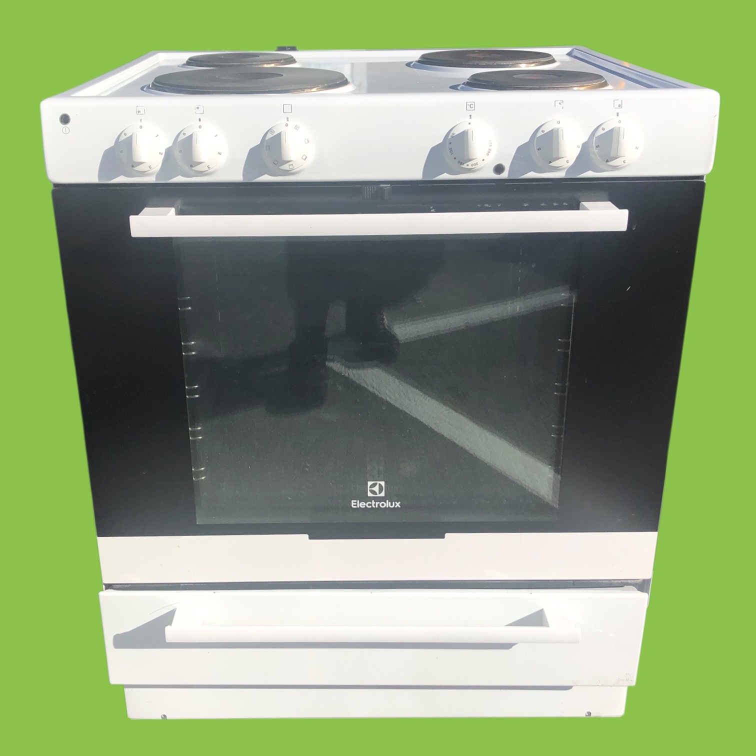 IMG_3810 Spis 70 cm Gjutjärn 400 V Electrolux EKS7011BOW - Bild 1